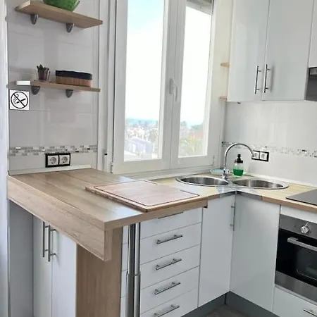 Apartment Espectacular Junto Al Mar, Con Piscina En Malaga